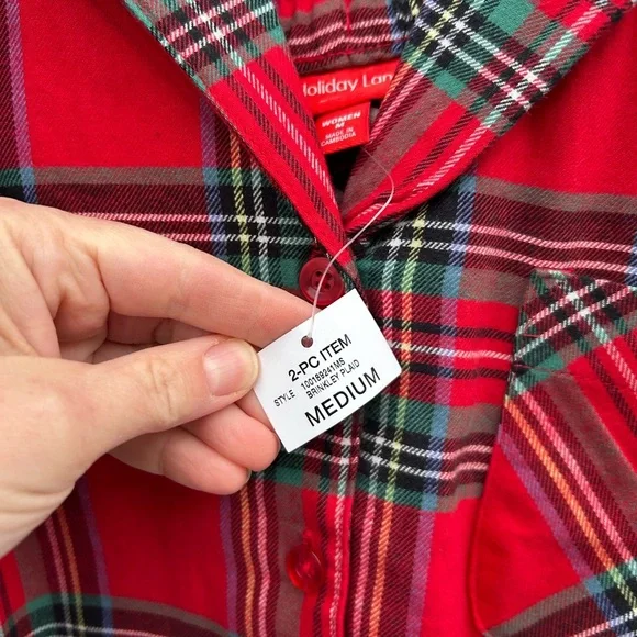 Plaid Family Pyjamas Set, kids 10/12 & 14/16 and Women’s M - Picture 10 of 16